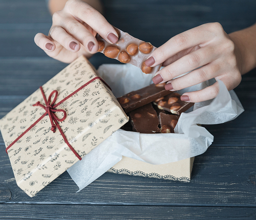 kwiaty do polski zestawy świąteczne upominki do polski wysyłka prezentów do polski wysyłka prezentów